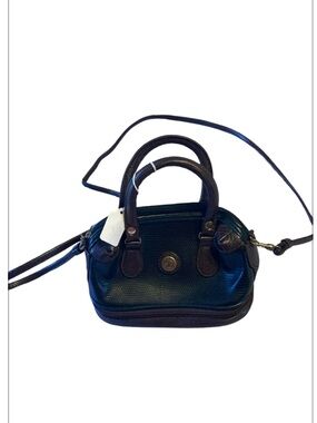 Pacific connections women’s handbag in excellent condition